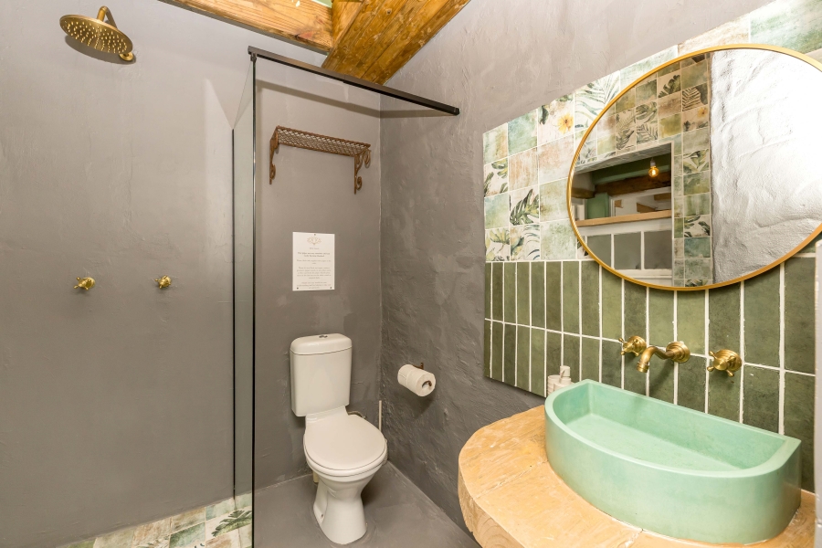 To Let 4 Bedroom Property for Rent in Overkloof Western Cape